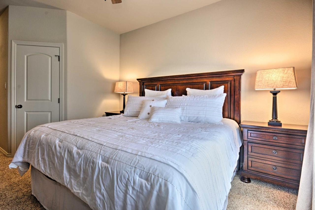College Station Townhouse With Private Patio Villa Exteriör bild