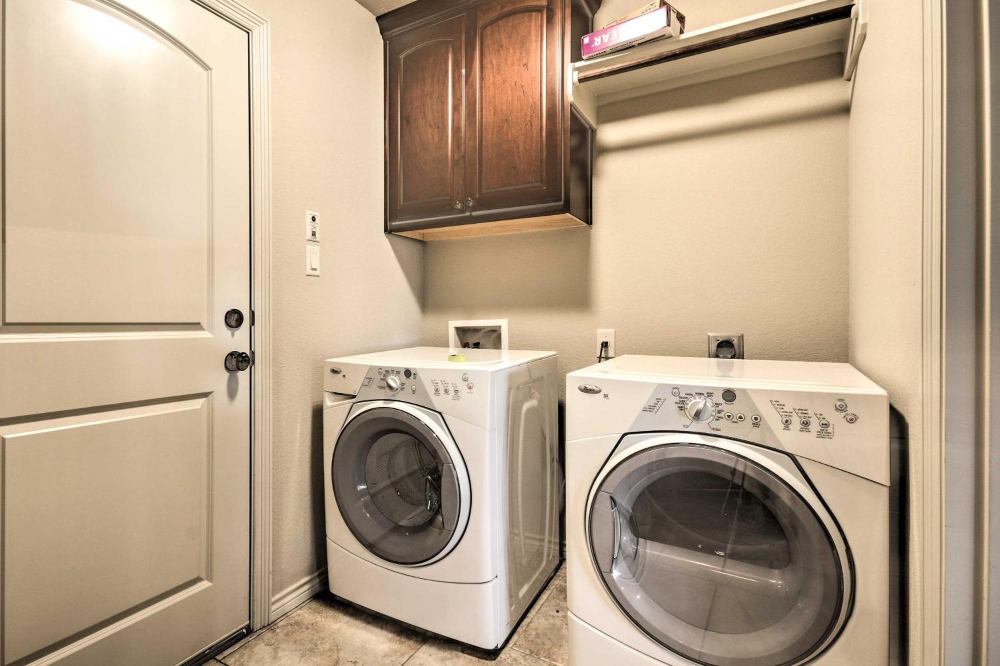 College Station Townhouse With Private Patio Villa Exteriör bild